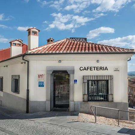 Puerta De La Santa Ξενοδοχείο Ávila