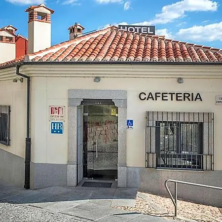 Puerta De La Santa Hotell 2*