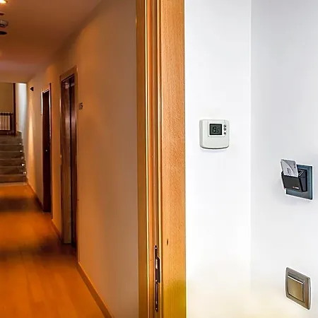 Puerta De La Santa Hotell Ávila