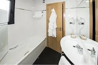 Puerta De La Santa Hotel 2*
