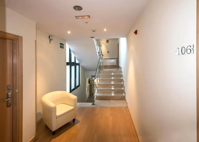 호텔 Puerta De La Santa Ávila