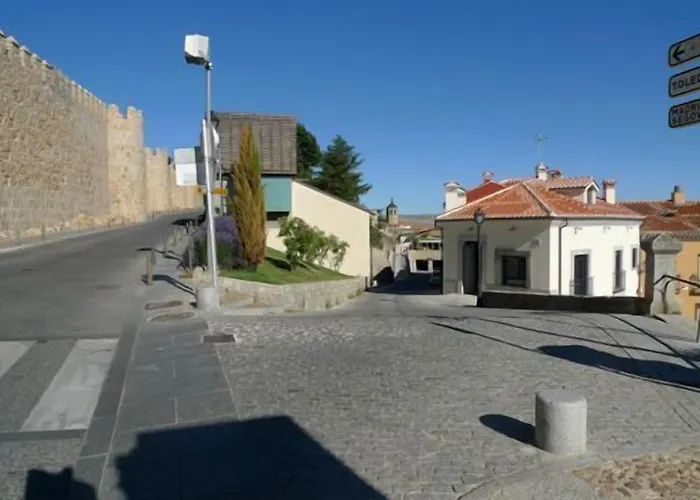 Puerta De La Santa 2*