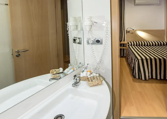 Puerta De La Santa 호텔