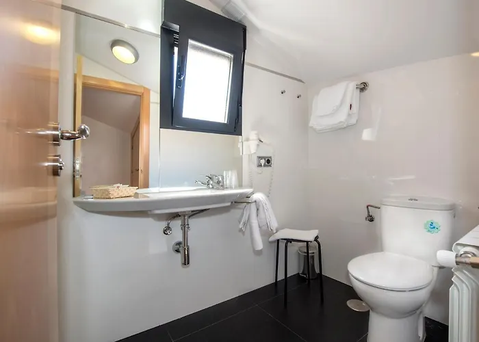 Puerta De La Santa 호텔 2*